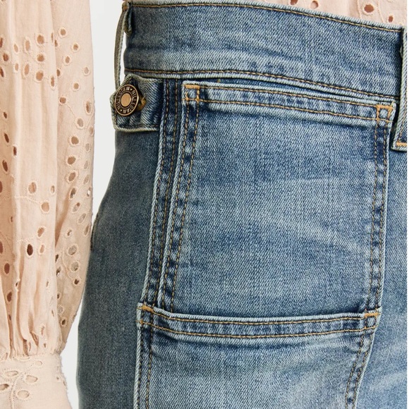 NILI LOTAN | Livie Denim Short - Picture 5 of 9